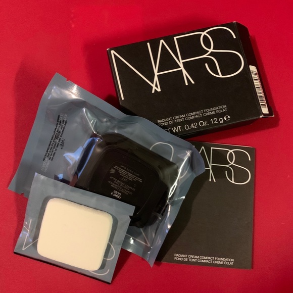 NARS Radiant Foundation light 3 Gobi #6303 - Picture 2 of 2